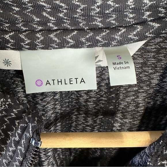 Athleta Heartbeat Hope Full Zip Jacket Herringbone Black Grey Size Small - Picture 8 of 13